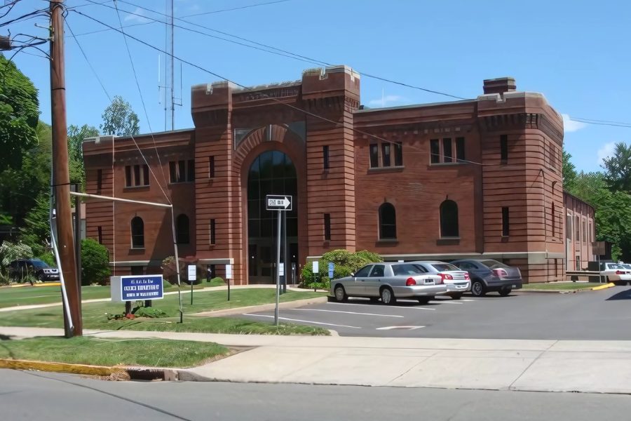 Wallingford Police Department, a red brick castellated armory building